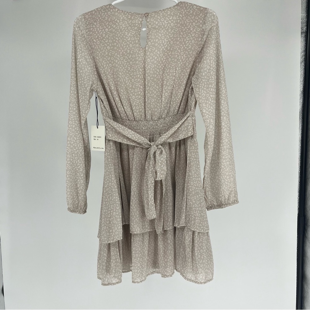 JAPANA NWT LEOPARD PRINT ANIMAL PRINT LONG SLEEVE NATURAL DRESS MEDIUM - Picture 3 of 10